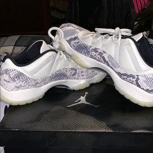Air Jordan 11 Retro Low *snake skin*
